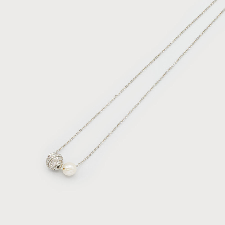Dazzling pearl and metal bead on chain 1739-SLV
