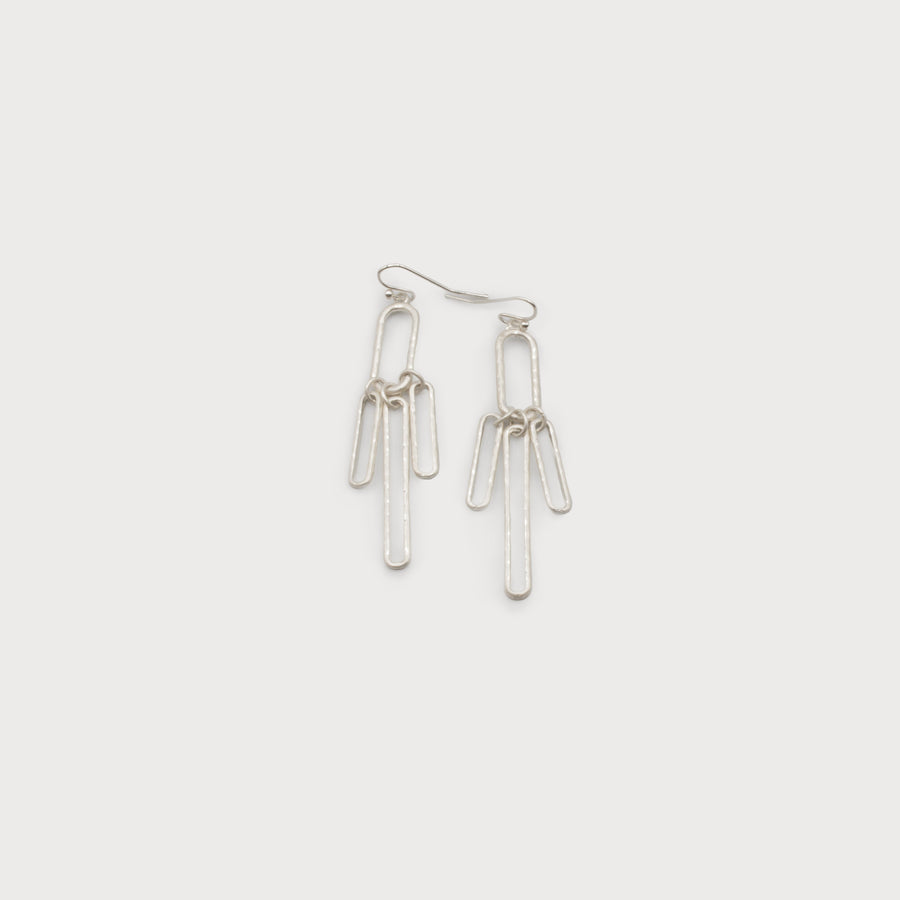 multi sized oval textured rings on hooks 2632-SLV