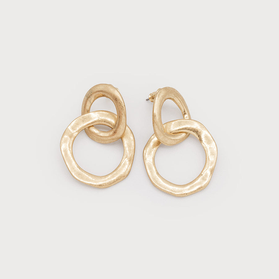 Intertwined wavy rings on posts 2709-GLD