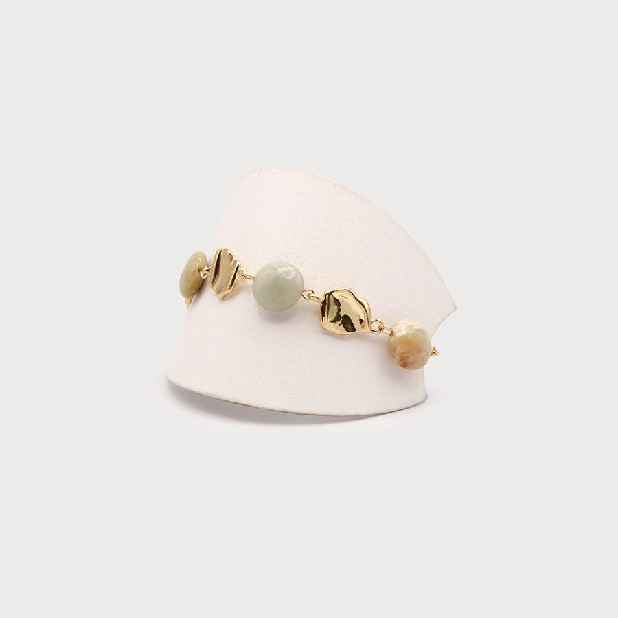 Bracelet alternating natural stones and hammered metal parts with t-shaped clasp 3352-AQU-G