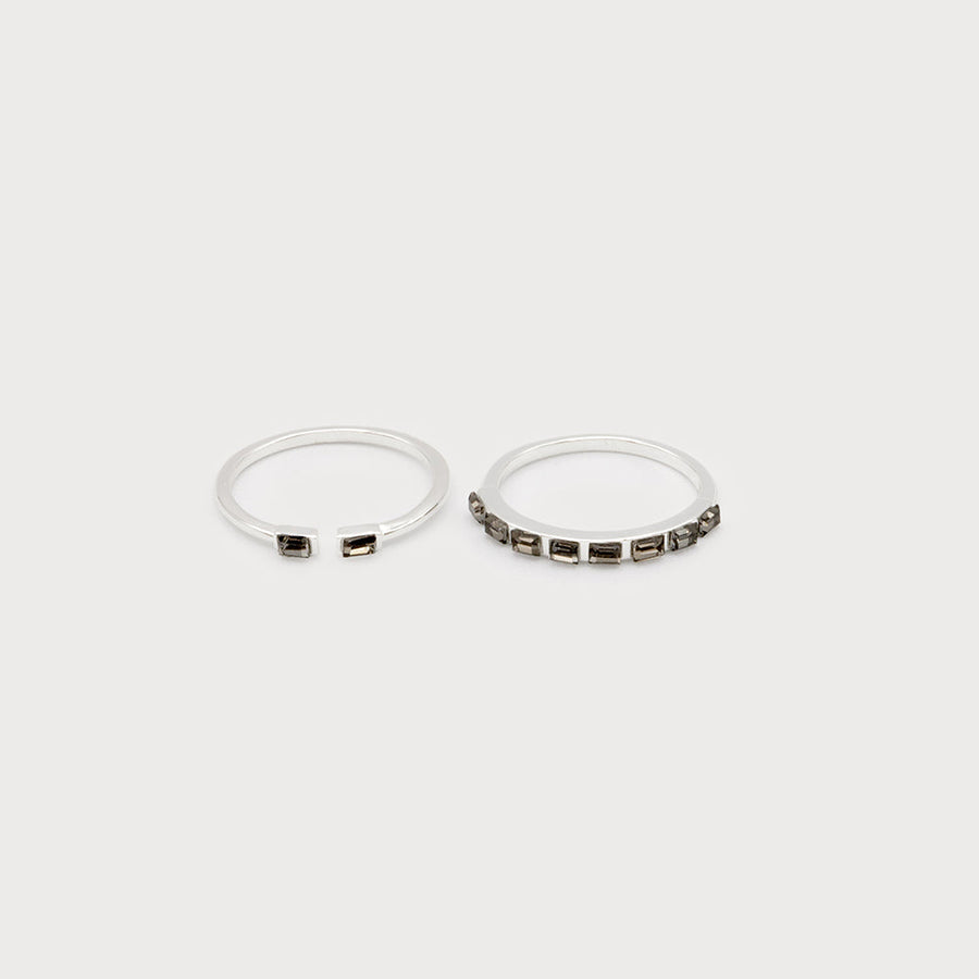 Set of 2 delicate sized rings with crystals - quartet 4190-DKG-S
