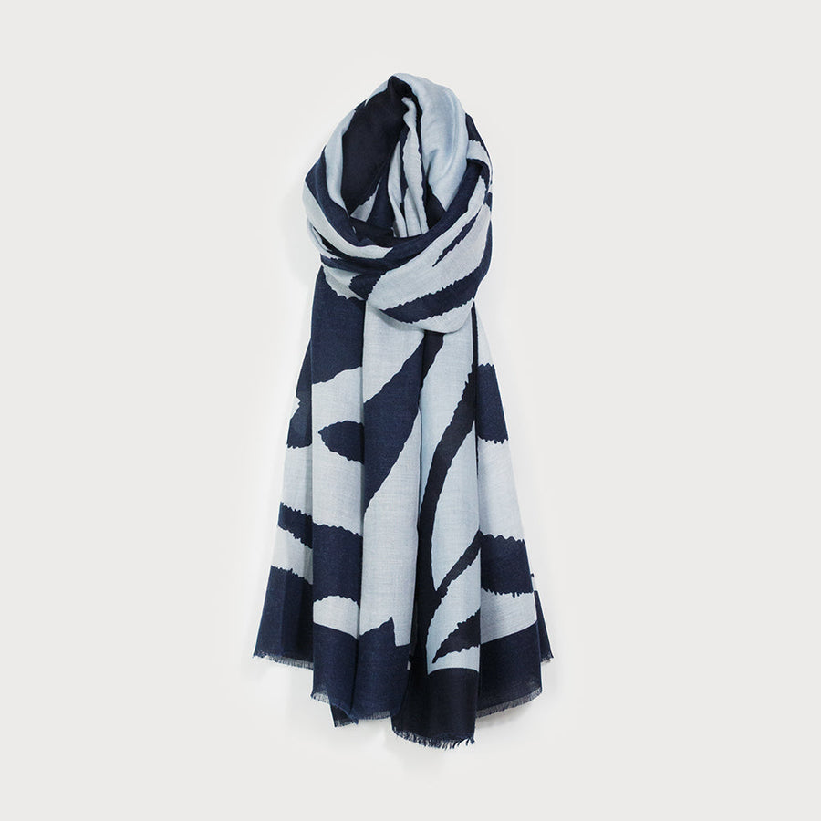Lightweight two-tones scarf 6224-BLU