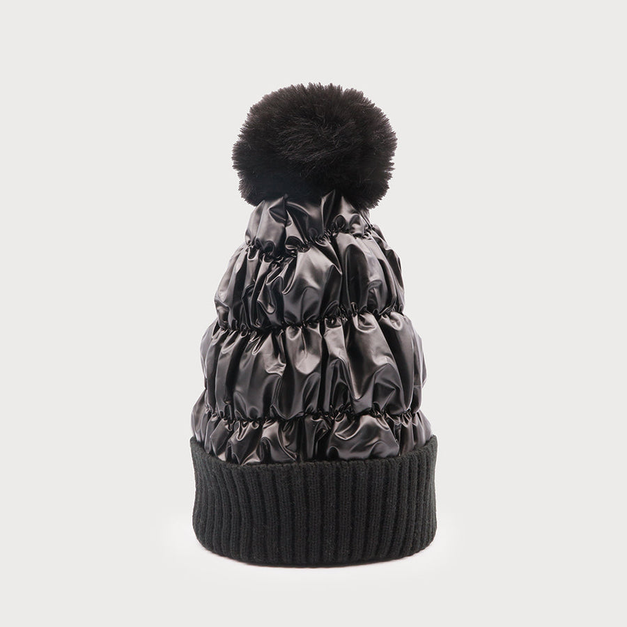 Quilted hat with faux fur pom 8006-BLK