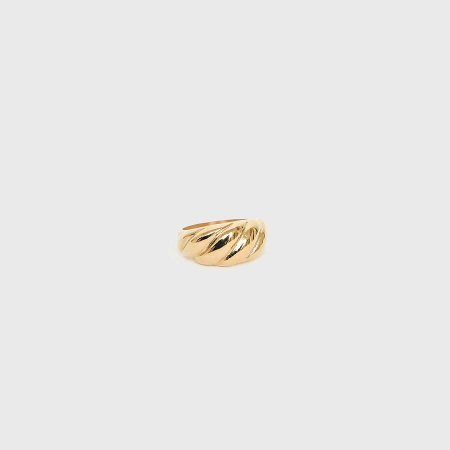 Stainless steel croissant ring gold R003-G