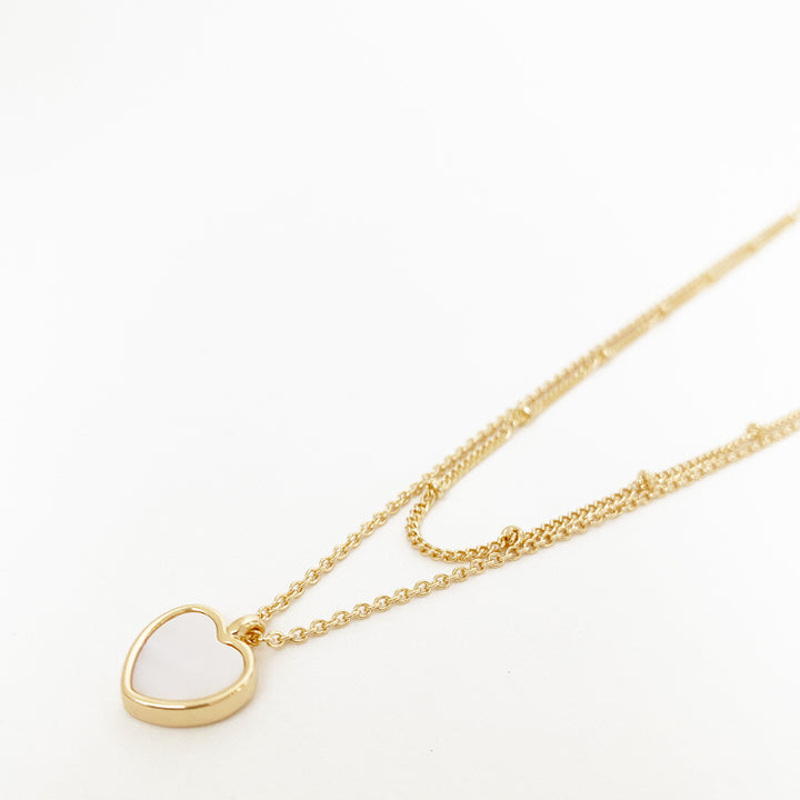 COLLIER RÉVERSIBLE 2 RANGS SUR CHAÎNE AVEC MÉDAILLON C?UR EN COQUILLAGE NATUREL - OR | REVERSIBLE 2 LAYERS CHAINS NECKLACE WITH SMALL NATURAL SHELL HEART MEDALLION  - GOLD