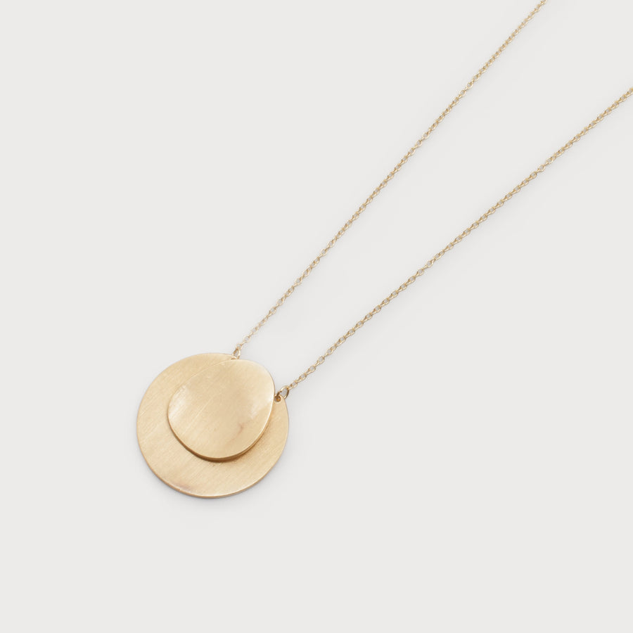 METAL PENDANT WITH A BRUSHED FINISH ON A CHAIN 1659-GLD