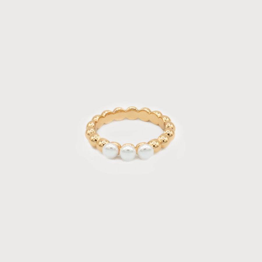 RING WITH TRIO OF PEARLS 4185-GLD