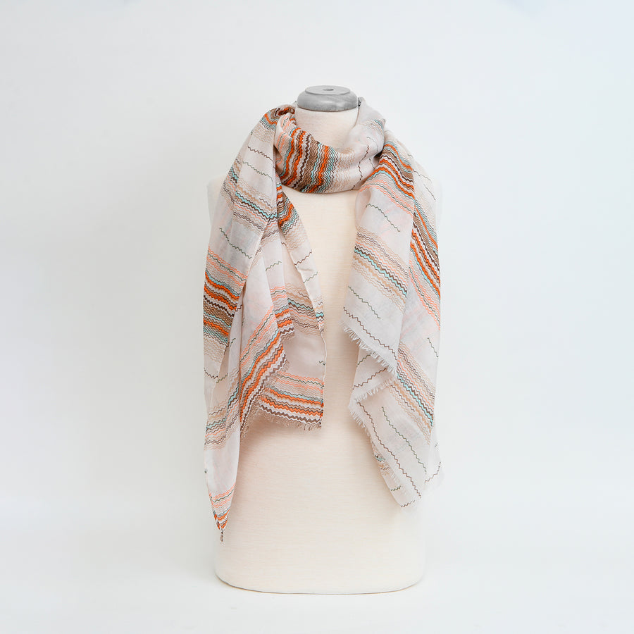 FOULARDS LÉGER À RAYURES ABSTRAITES - BEIGE | LIGHTWEIGHT STRIPED SCARF - BEIGE