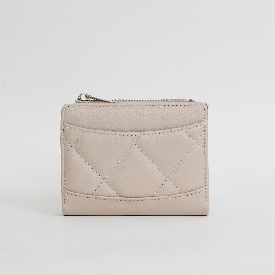 PETIT PORTEFEUILLE.MULTI FENTES POUR CARTES.POCHETTE AVEC FERMETURE ÉCLAIR - IMITATION DE CUIR - BEIGE | SMALL WALLET W/MULTIPLE CARD INSERTS &  ZIP POCKET - IMITATION LEATHER - BEIGE