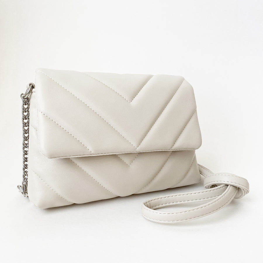 Small beige quilted bag 7097 BGE